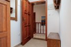 1_Entrance