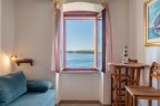 1_Window-photo